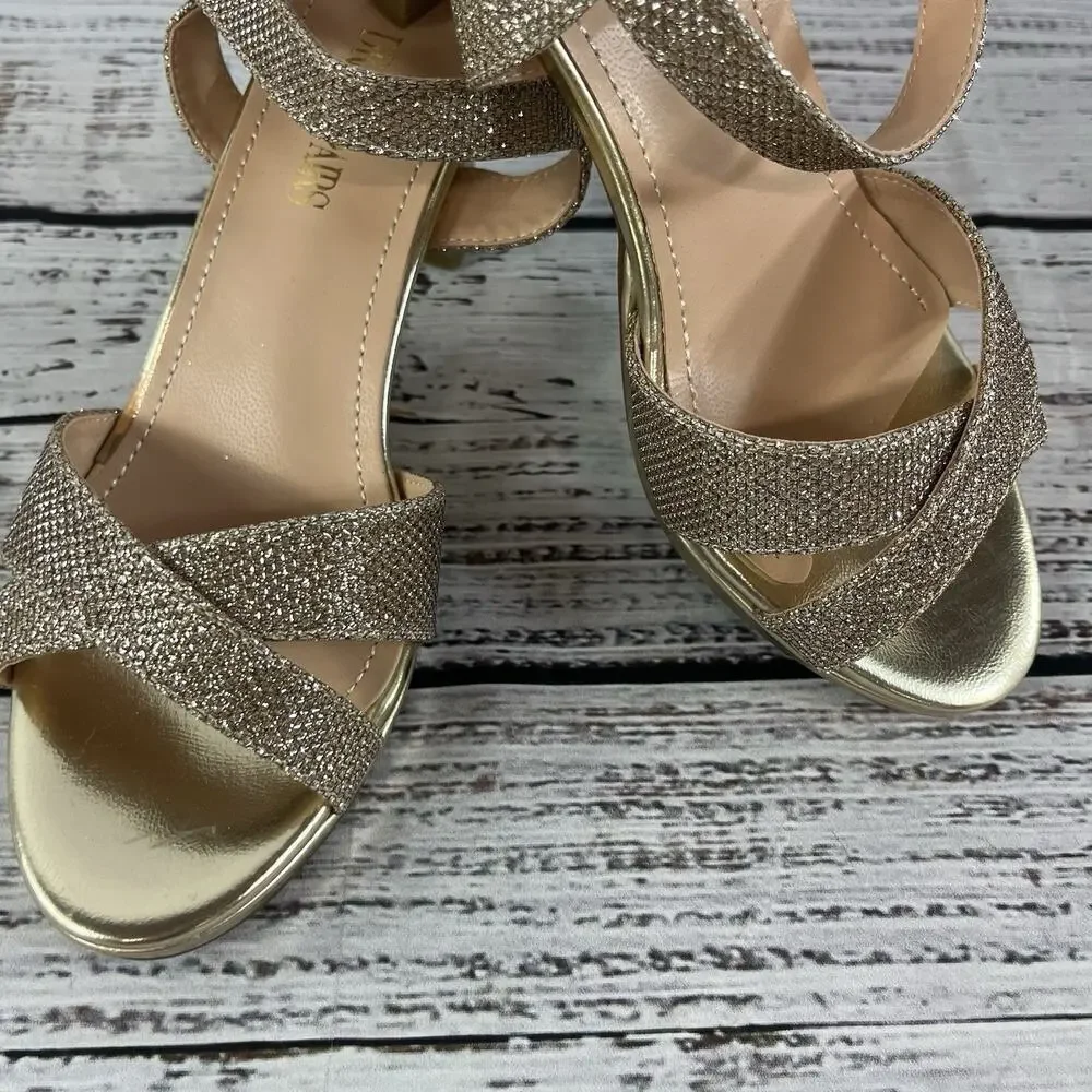 Dream Pairs brand dream